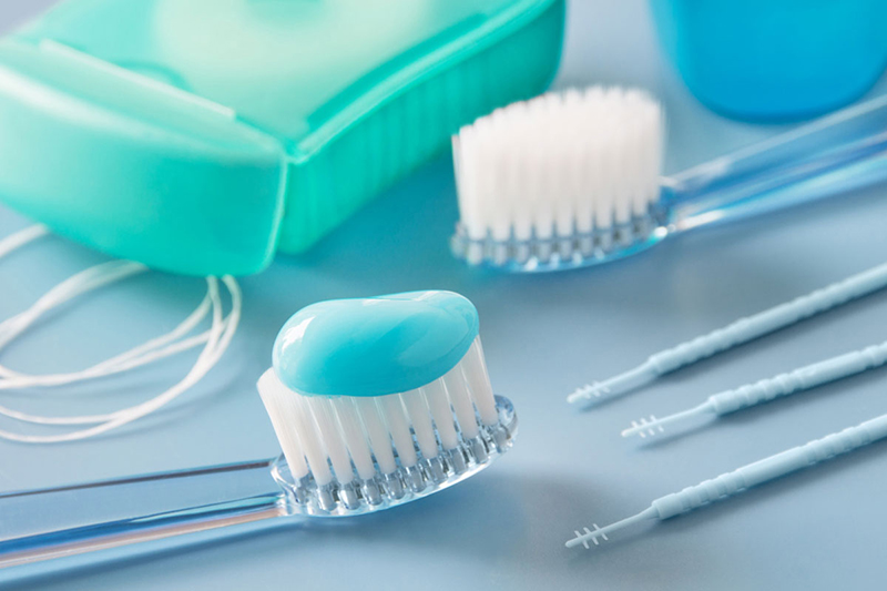  Instrumentos para limpieza dental