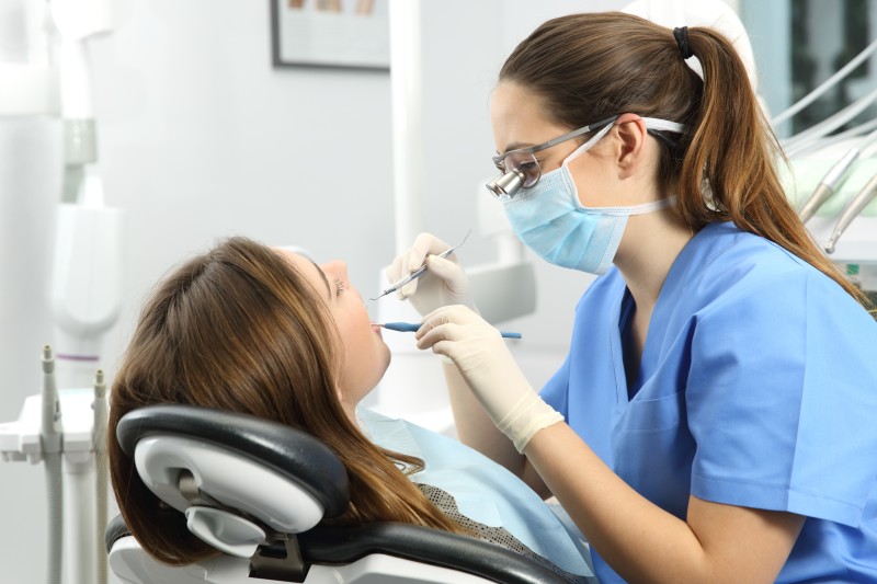 Con qué periodicidad debemos ir al dentista?